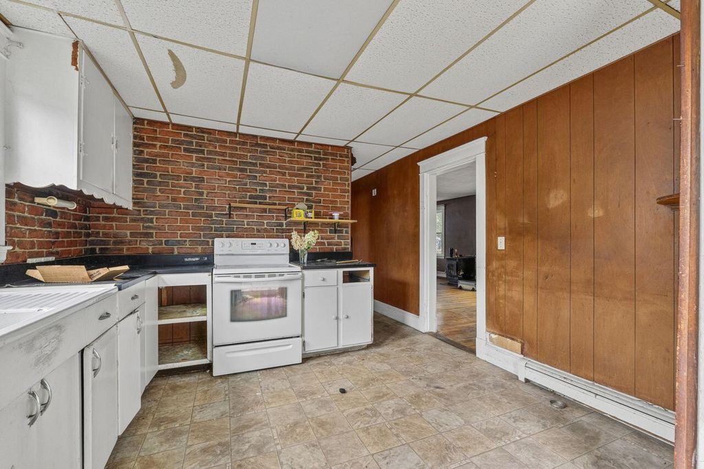 62 Powsland Street, Portland, ME 04102 — photo 4