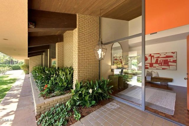 1046 Oak Grove Place, San Marino, CA 91108