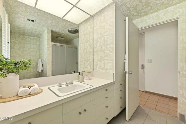 1046 Oak Grove Place, San Marino, CA 91108