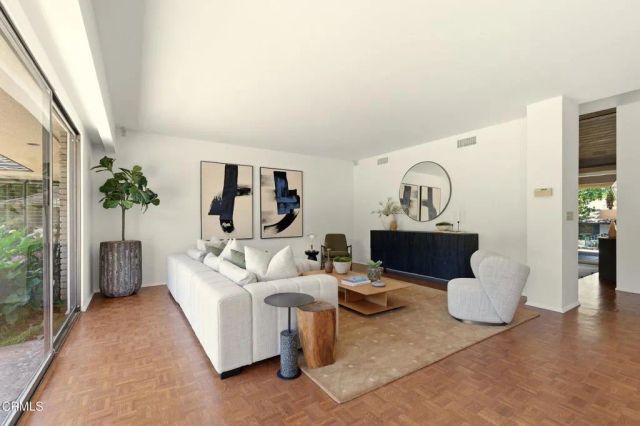 1046 Oak Grove Place, San Marino, CA 91108