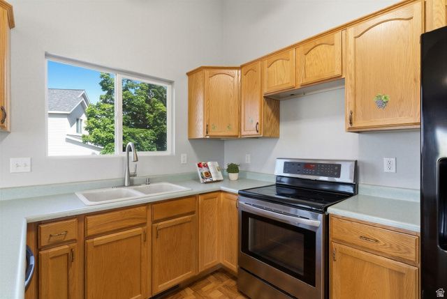 1142 E 1350 S, Clearfield, UT 84015