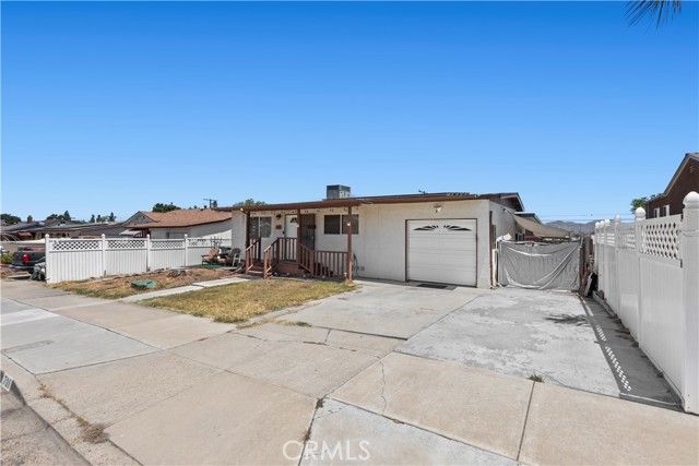 701 El Monte Road, El Cajon, CA 92020