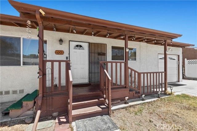 701 El Monte Road, El Cajon, CA 92020