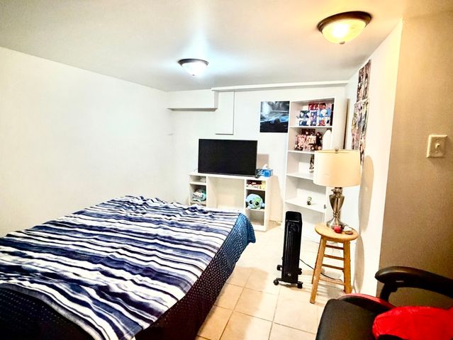 1304 THEODORE Street, Crest Hill, IL 60403