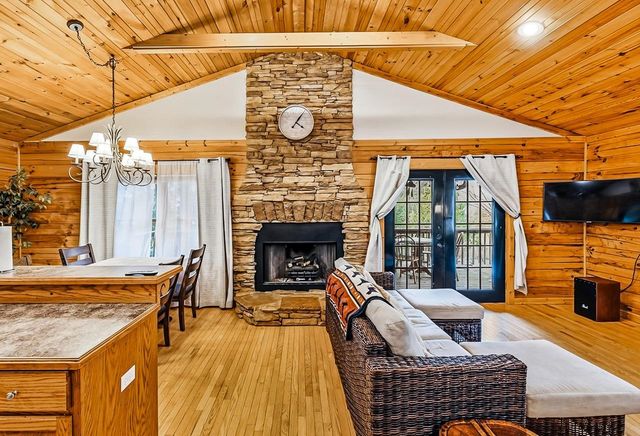 1944 River Crest Parkway, Rutherfordton, NC 28138