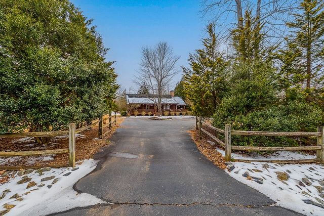 1944 River Crest Parkway, Rutherfordton, NC 28138