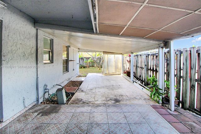 6195 W 18th Ave G125, Hialeah, FL 33012