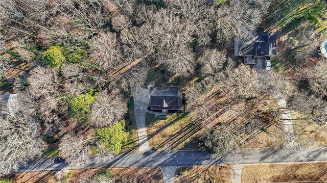 2915 Cedar Mill Drive, Acworth, GA 30102