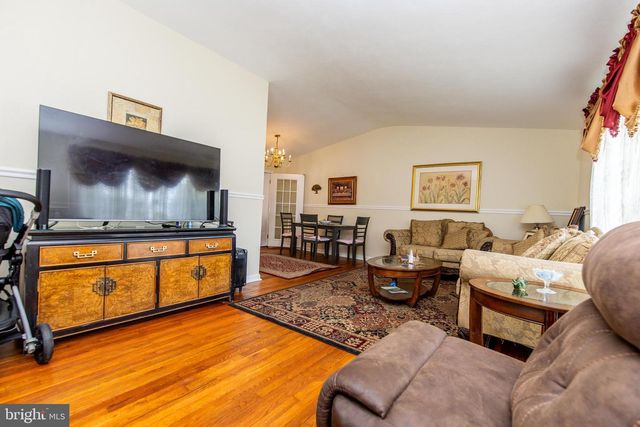 4909 ASPEN HILL RD, Rockville, MD 20853