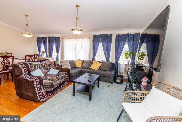 4909 ASPEN HILL RD, Rockville, MD 20853