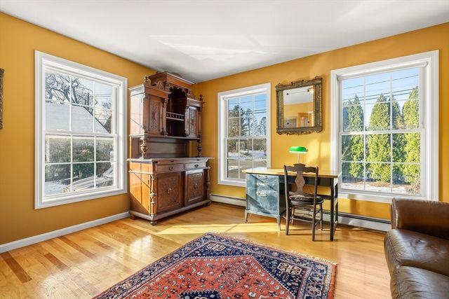 303 School St, Acton, MA 01720