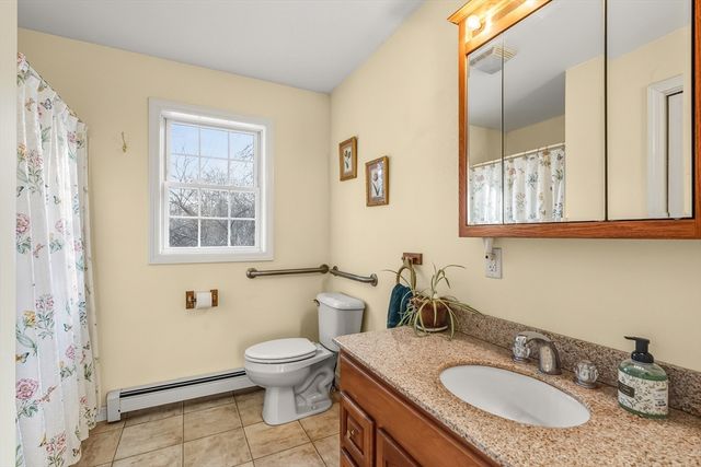 303 School St, Acton, MA 01720