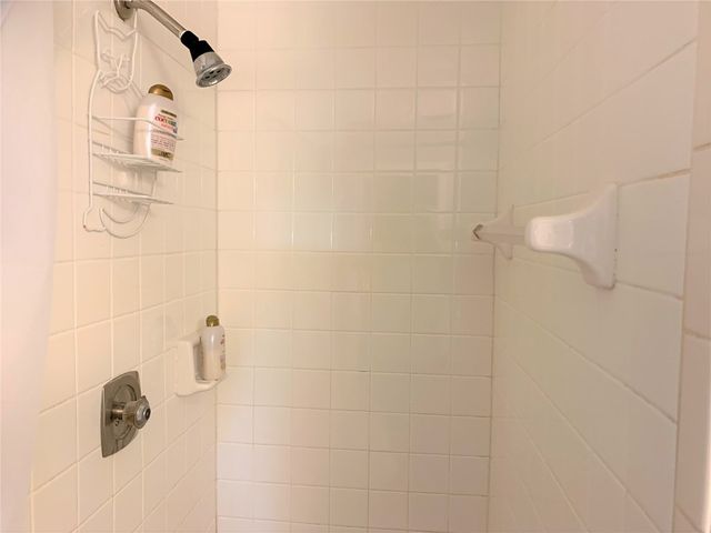 275 16th Avenue, Vero Beach, FL 32962