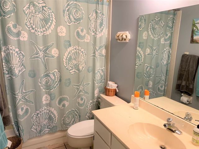 275 16th Avenue, Vero Beach, FL 32962