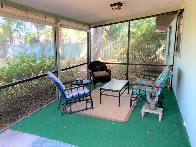 275 16th Avenue, Vero Beach, FL 32962