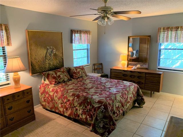 275 16th Avenue, Vero Beach, FL 32962