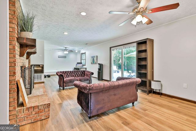 210 Scott Boulevard, Tyrone, GA 30290