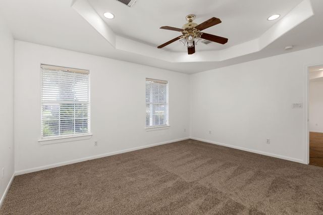 1812 Settlers Court Drive, Sealy, TX 77474