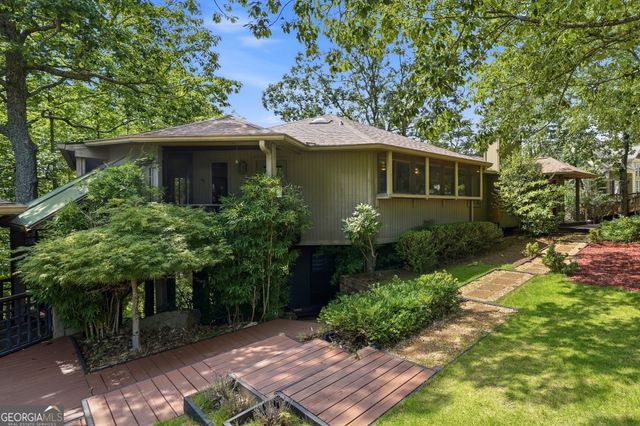 214 Ponderosa Lane, Waleska, GA 30183