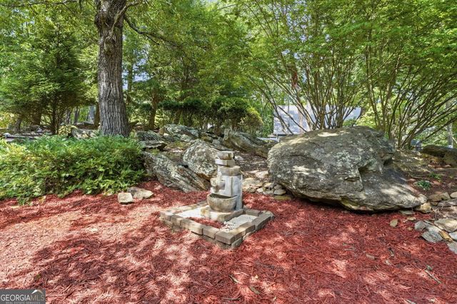 214 Ponderosa Lane, Waleska, GA 30183
