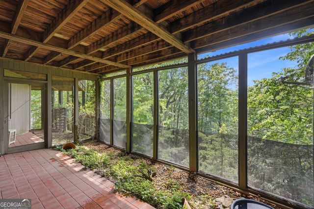214 Ponderosa Lane, Waleska, GA 30183