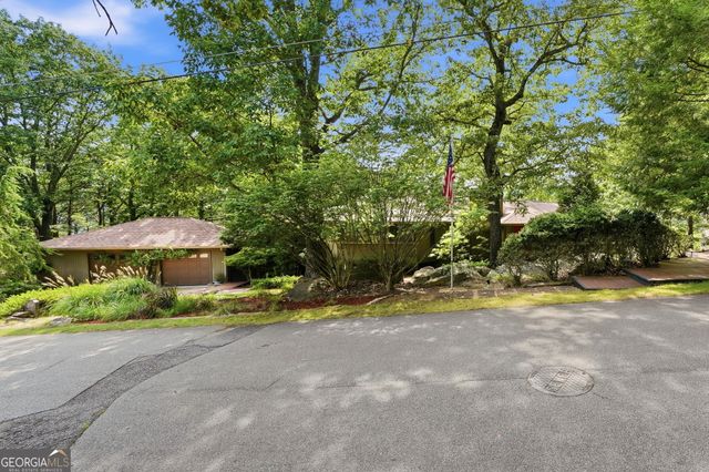 214 Ponderosa Lane, Waleska, GA 30183