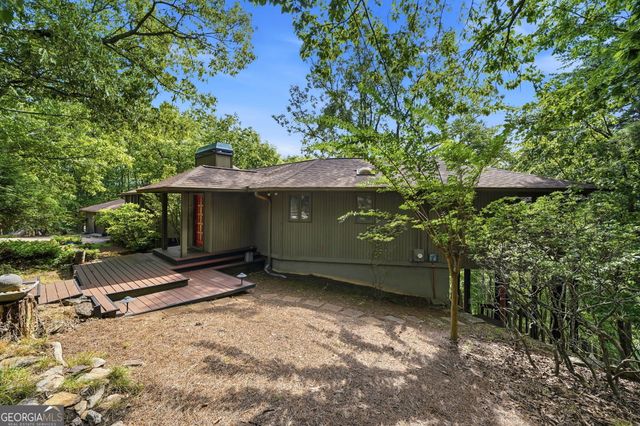 214 Ponderosa Lane, Waleska, GA 30183