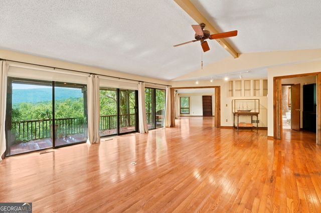 214 Ponderosa Lane, Waleska, GA 30183