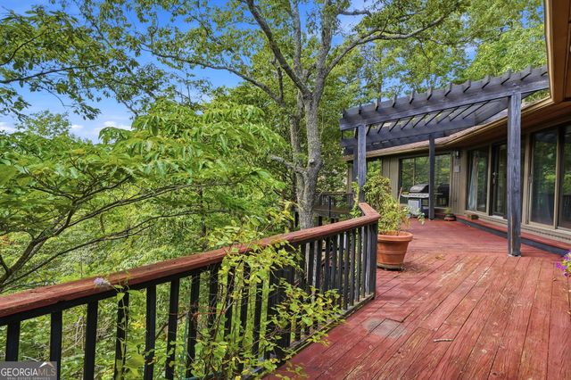 214 Ponderosa Lane, Waleska, GA 30183