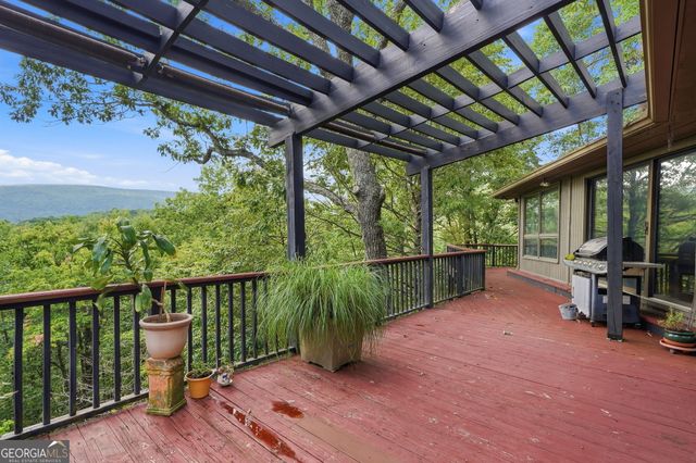 214 Ponderosa Lane, Waleska, GA 30183