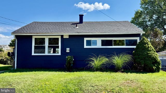 2429 BRUNSWICK RD, Baltimore, MD 21227