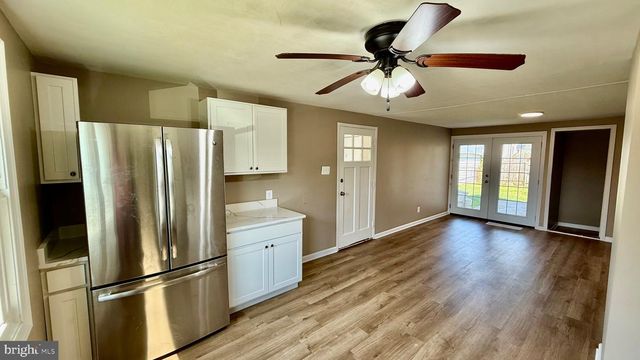 2429 BRUNSWICK RD, Baltimore, MD 21227