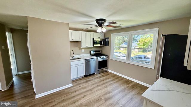 2429 BRUNSWICK RD, Baltimore, MD 21227