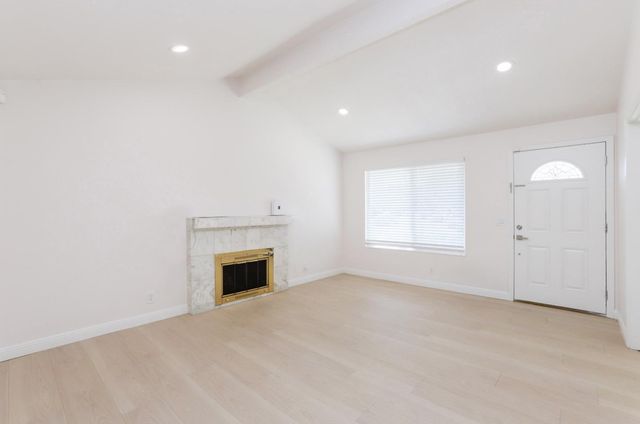 2015 Autumntree Court, San Jose, CA 95131