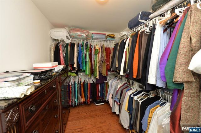 27 Winfield Drive 903, Woodcliff Lake, NJ 07677