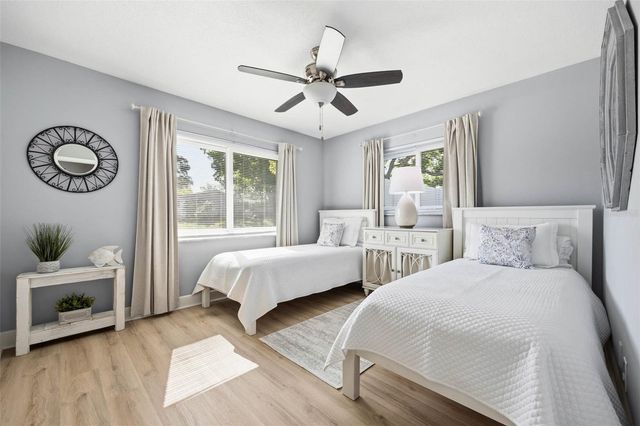 2396 MANGRUM DR, Dunedin, FL 34698