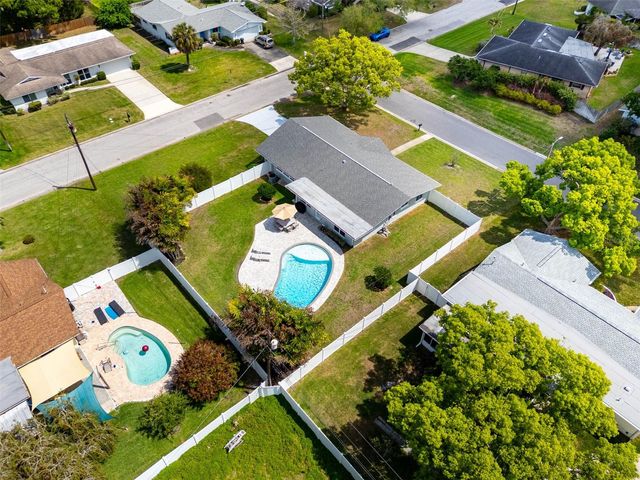 2396 MANGRUM DR, Dunedin, FL 34698