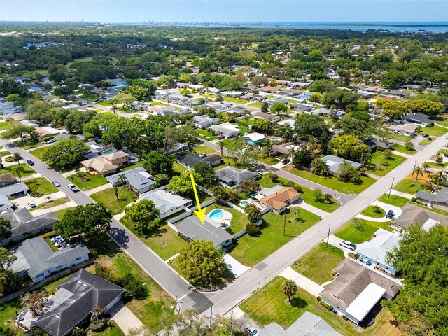 2396 MANGRUM DR, Dunedin, FL 34698