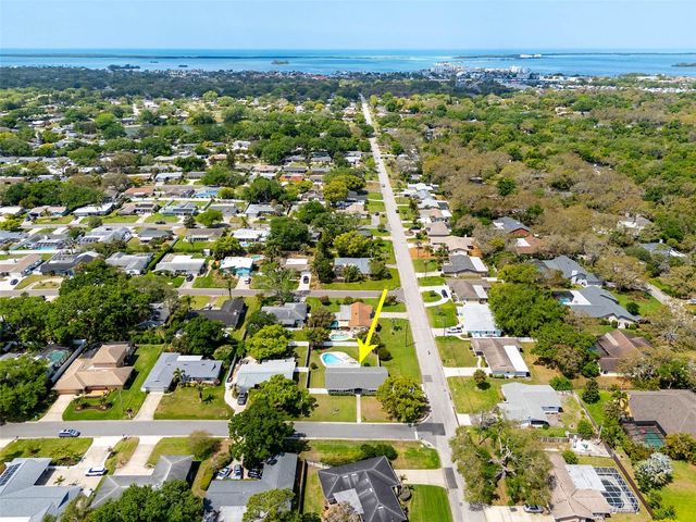 2396 MANGRUM DR, Dunedin, FL 34698