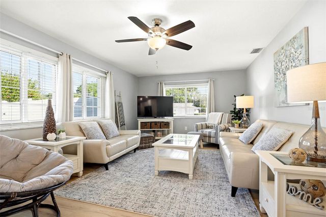 2396 MANGRUM DR, Dunedin, FL 34698