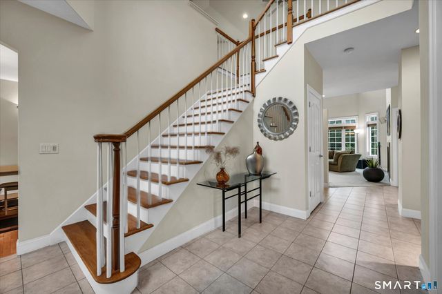 193 Scarborough Lane, Middletown, CT 06457
