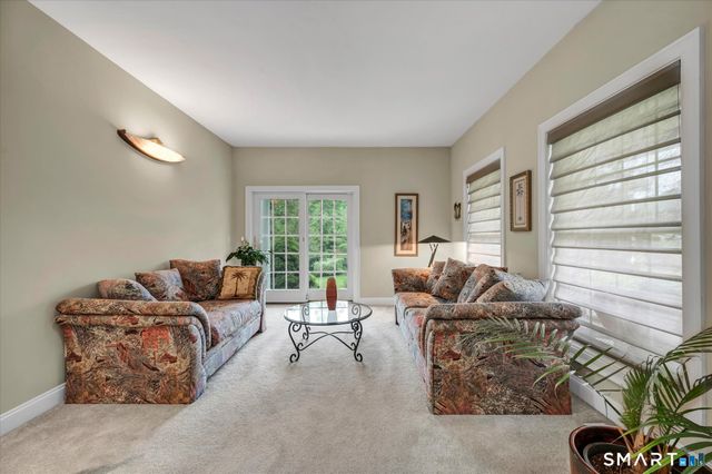 193 Scarborough Lane, Middletown, CT 06457