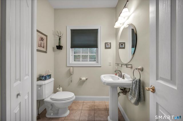193 Scarborough Lane, Middletown, CT 06457