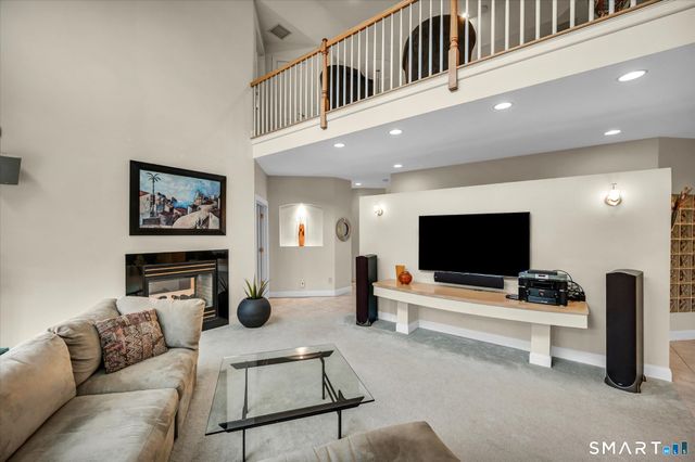 193 Scarborough Lane, Middletown, CT 06457