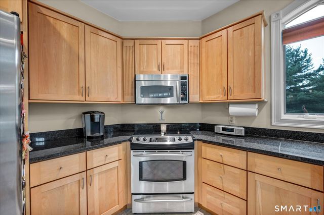 193 Scarborough Lane, Middletown, CT 06457
