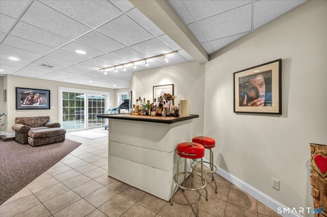 193 Scarborough Lane, Middletown, CT 06457