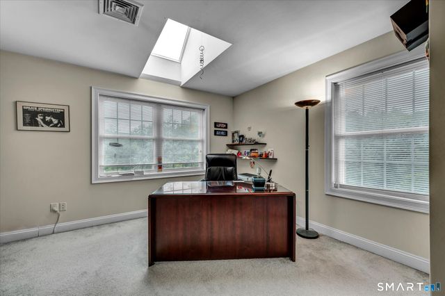 193 Scarborough Lane, Middletown, CT 06457