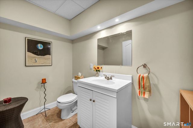 193 Scarborough Lane, Middletown, CT 06457