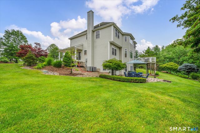 193 Scarborough Lane, Middletown, CT 06457