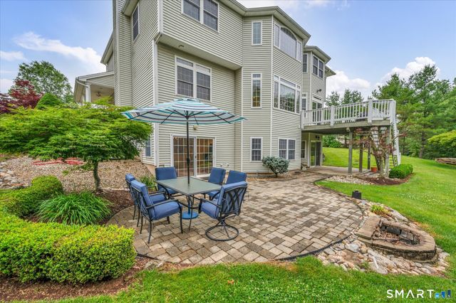 193 Scarborough Lane, Middletown, CT 06457